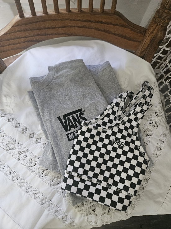 Vans Other - Vans Two Piece XS Bundle